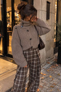 Gilet pull «TAUPE» col montant et boutons noirs